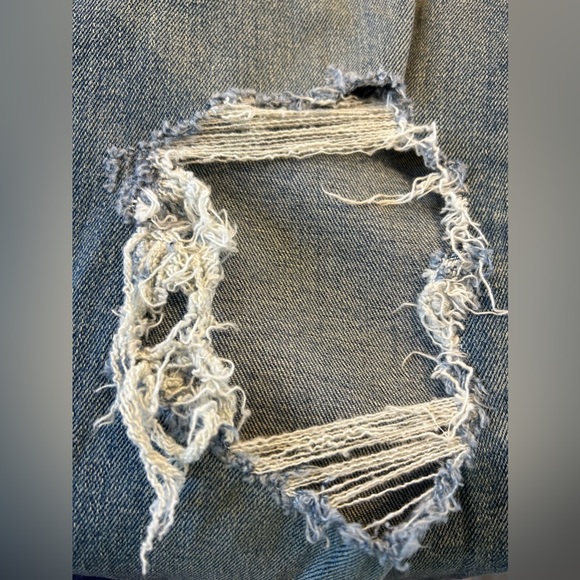 NWT Good American Good Vintage Distressed Jeans - Picture 8 of 9